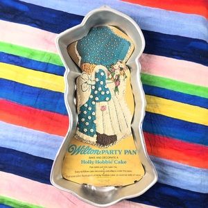 1975 Holly Hobbie Wilton Cake Pan Unused Vintage